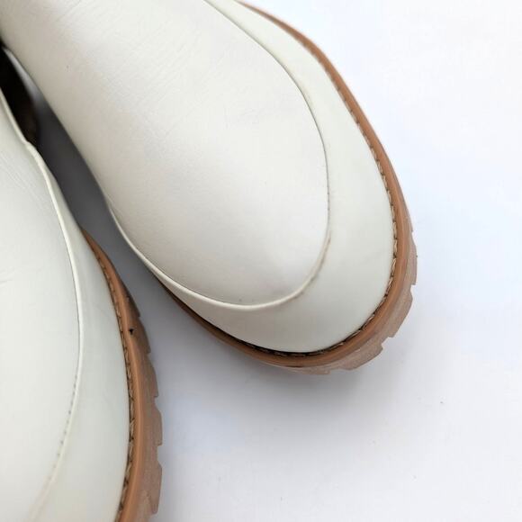 Rebecca Allen The All Weather Chelsea Ankle Boots Women's Cream Size US8M EU38.5 - Picture 13 of 13